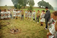 Harcerze w Wambierzycach (fot. 5) [Dokument ikonograficzny]