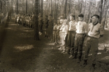 Harcerze : obóz w Gądkach (fot. 40) [Dokument ikonograficzny]