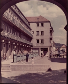 [Jelenia Góra (Cieplice) - Dom Zdrojowy] (fot. 3) [Dokument ikonograficzny]