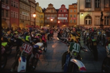 Jelenia Góra - Plac Ratuszowy (fot. 6) [Dokument ikonograficzny]