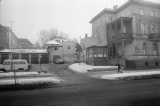 Jelenia Góra - Aleja Wojska Polskiego : pogotowie ratunkowe [Dokument ikonograficzny]