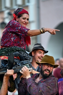 Teatr Migro (Kraków). DROM - ścieżkami Romów (fot. 60) [Dokument ikonograficzny]