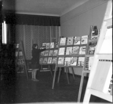 [Jelenia Góra - Klub Księgarza : Wystawa książki radzieckiej : 7-14 listopada 1964] (fot. 9) [Dokument życia społecznego]