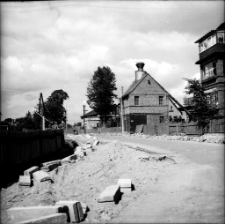 [Jelenia G&oacute;ra - Cieplice : Ul. Zjednoczenia Narodowego] (fot. 5) [Dokument ikonograficzny]