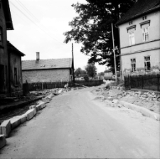 [Jelenia Góra - Cieplice : Ul. Zjednoczenia Narodowego] (fot. 12) [Dokument ikonograficzny]