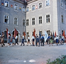 [Jelenia Góra - Cieplice : zlot młodzieży : 22 lipca 1964] (fot. 7) [Dokument ikonograficzny]