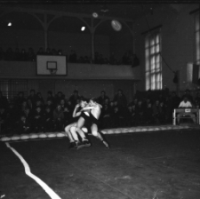 [Zawody zapaśnicze] (fot. 2) [Dokument ikonogaficzny]