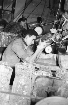 Piechowice - huta szkła "Julia" (fot. 8) [Dokument ikonograficzny]