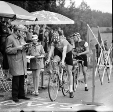 XII Międzynarodowy Wyścig Kolarski o Puchar Karkonoszy (fot. 4) [Dokument ikonograficzny]