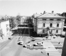 Jelenia G&oacute;ra : aleja Wojska Polskiego (fot. 2) [Dokument ikonograficzny]