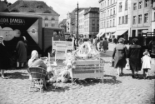 Toruń : rynek (fot. 2) [Dokument ikonograficzny]