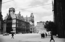 Toruń : rynek (fot. 3) [Dokument ikonograficzny]