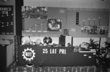 [Jelenia G&oacute;ra. 25 lat PRL - wystawa] (fot. 1) [Dokument ikonograficzny]