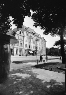 [Jelenia Góra - ulica Wolności] (fot. 5) [Dokument ikonograficzny]