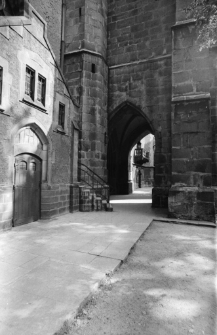 [Jelenia G&oacute;ra - Bazylika Mniejsza Świętych Erazma i Pankracego] (fot. 2) [Dokument ikonograficzny]