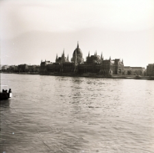 Budapeszt : parlament [Dokument ikonograficzny]