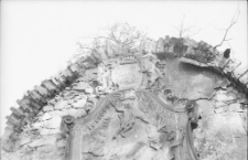 Jelenia Góra : kaplice grobowe przy kościele Podwyższenia Krzyża Świętego (fot. 4) [Dokument ikonograficzny]