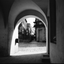 Jelenia Góra : ulica Szkolna (fot.1) [Dokument ikonograficzny]