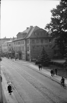 [Jelenia Góra (Cieplice) : Plac Piastowski] (fot.16) [Dokument ikonograficzny]