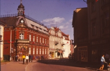 [Jelenia G&oacute;ra (Cieplice) : Plac Piastowski] (fot.17) [Dokument ikonograficzny]