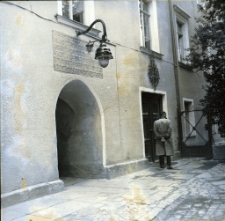Jelenia Góra : plac kościelny (fot.3) [Dokument ikonograficzny]