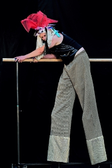 Lwowski Akademicki Teatr Voskresinnia - Suita dla dwojga (fot. 5) [Dokument ikonograficzny]