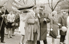 [Jelenia Góra : pochód pierwszomajowy] (fot. 21) [Dokument ikonograficzny]