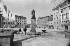 Jelenia Góra : Plac Niepodległości (fot. 9) [Dokument ikonograficzny]