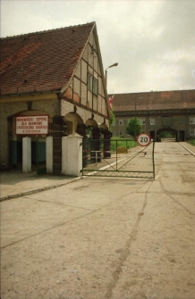 Zakład dla Nerwowo i Psychicznie Chorych im. dr M. Marzyńskiego w Sieniawce (fot. 2) [Dokument ikonograficzny]