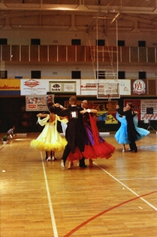 Turniej Tańca Towarzyskiego o Puchar Karkonoszy (fot. 2) [Dokument ikonograficzny]