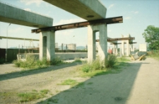 Jelenia Góra - Aleja Jana Pawła II : budowa wiaduktu (fot. 11) [Dokument ikonograficzny]