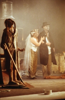 Spektakl w Teatrze im. Cypriana Kamila Norwida - Ślady (fot. 1) [Dokument ikonograficzny]