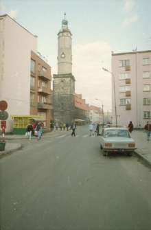 Ratusz w Lw&oacute;wku Śląskim (fot. 2) [Dokument ikonograficzny]