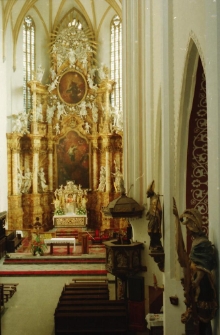 Wnętrze Bazyliki św. Erazma i Pankracego (fot. 1) [Dokument ikonograficzny]