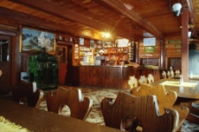 Wnętrze schoniska "Samotnia" [Dokument ikonograficzny]