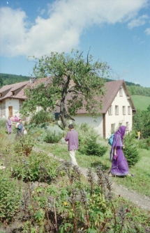 Świątynia Hare Kryszna w Czarnowie (fot. 2) [Dokument ikonograficzny]