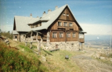 Schronisko na Stogu Izerskim (fot. 7) [Dokument ikonograficzny]