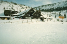 Samotnia zimą (fot. 2) [Dokument ikonograficzny]