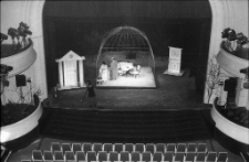 Śluby panieńskie - Scenografia [Dokument ikonograficzny]