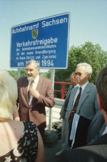 Jędrzychowice : Otwarcie przejścia granicznego (fot. 2) [Dokument ikonograficzny]