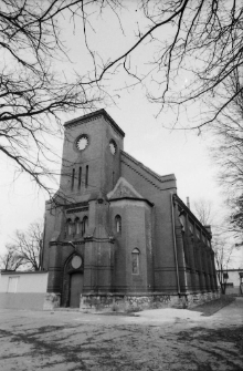 Nowogrodziec - dawny kości&oacute;ł ewangelicki [Dokument ikonograficzny]