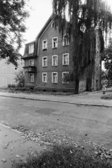 Jelenia G&oacute;ra - ulica Zachodnia (fot. 2) [Dokument ikonograficzny]