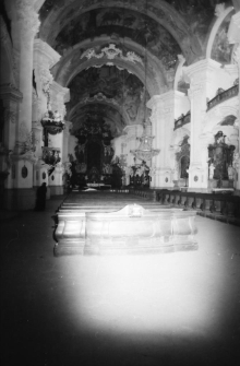 Sanktuarium Matki Bożej Łaskawej w Krzeszowie (fot. 8) [Dokument ikonograficzny]