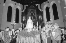 Kości&oacute;ł Rzymskokatolicki Pw. Matki Bożej Częstochowskiej w Dąbrowicy (fot. 3) [Dokument ikonograficzny]