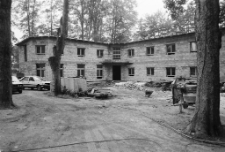 Janowice Wielkie - budowa Chrześcijańskiego Ośrodka dla Os&oacute;b Uzależnionych "Nowa Nadzieja" [Dokument ikonograficzny]