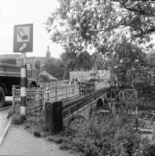 Remont na ulicy Mostowej (fot. 2) [Dokument ikonograficzny]