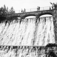 [Zapora na Łomnicy w Karpaczu] (fot. 3) [Dokument ikonograficzny]