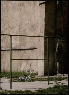 Czas starych podwórek [2] [Dokument ikonograficzny]