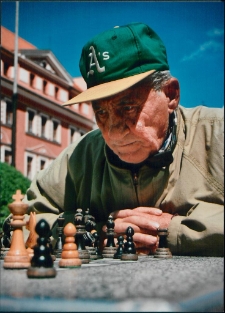 Szachiści - pasje na Bankowej [3] [Dokument ikonograficzny]