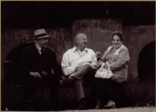 Dowody na istnienie 2 [Dokument ikonograficzny]